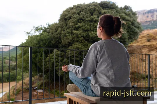 极速飞艇开奖直播页面的抽象风洞观察舱背景